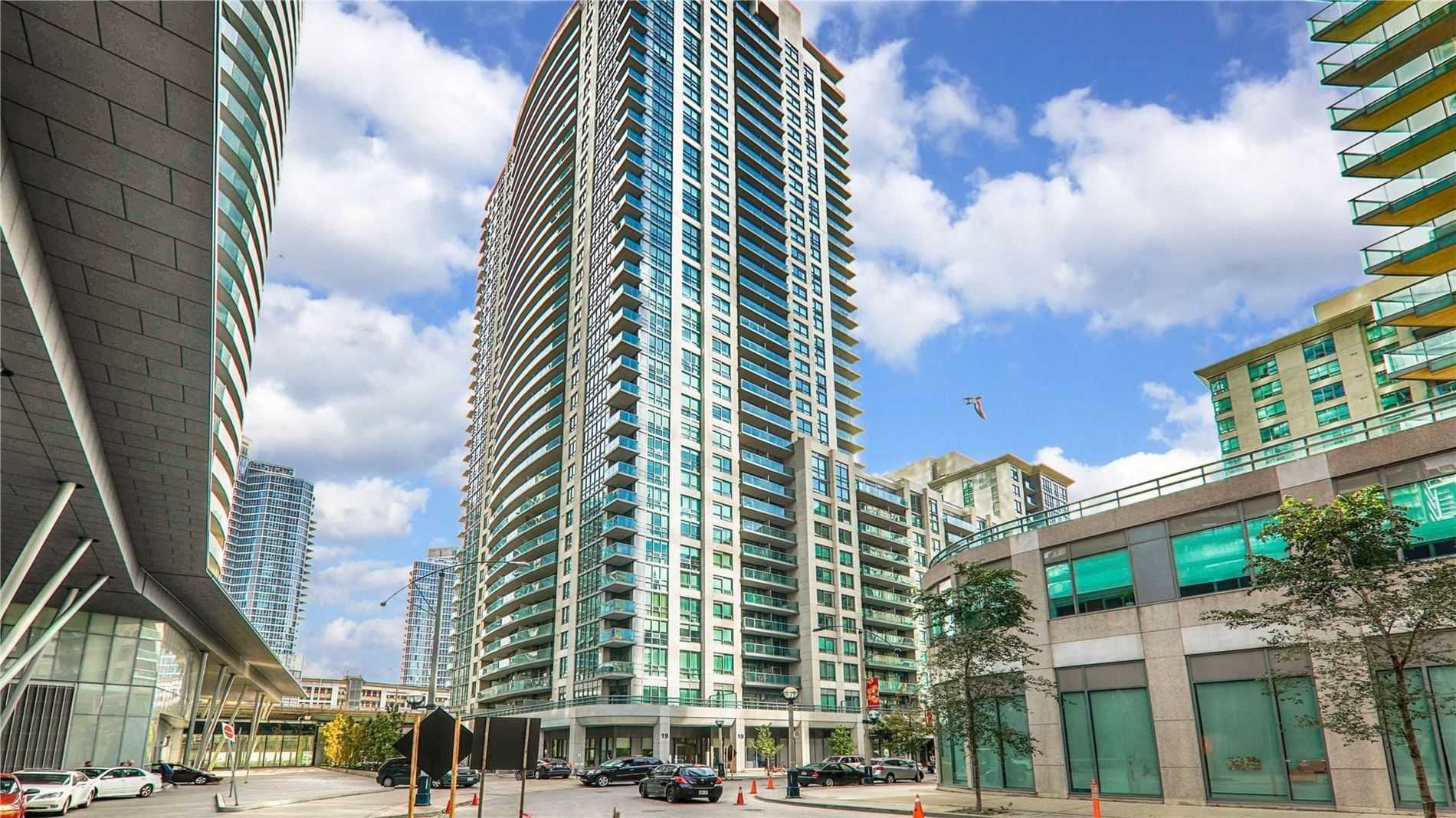 I have sold a property at 707 19 Grand Trunk CRES in Toronto
